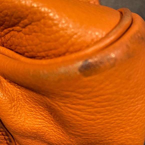 Emma Fox Golden Orange Leather Bag - Picture 8 of 8